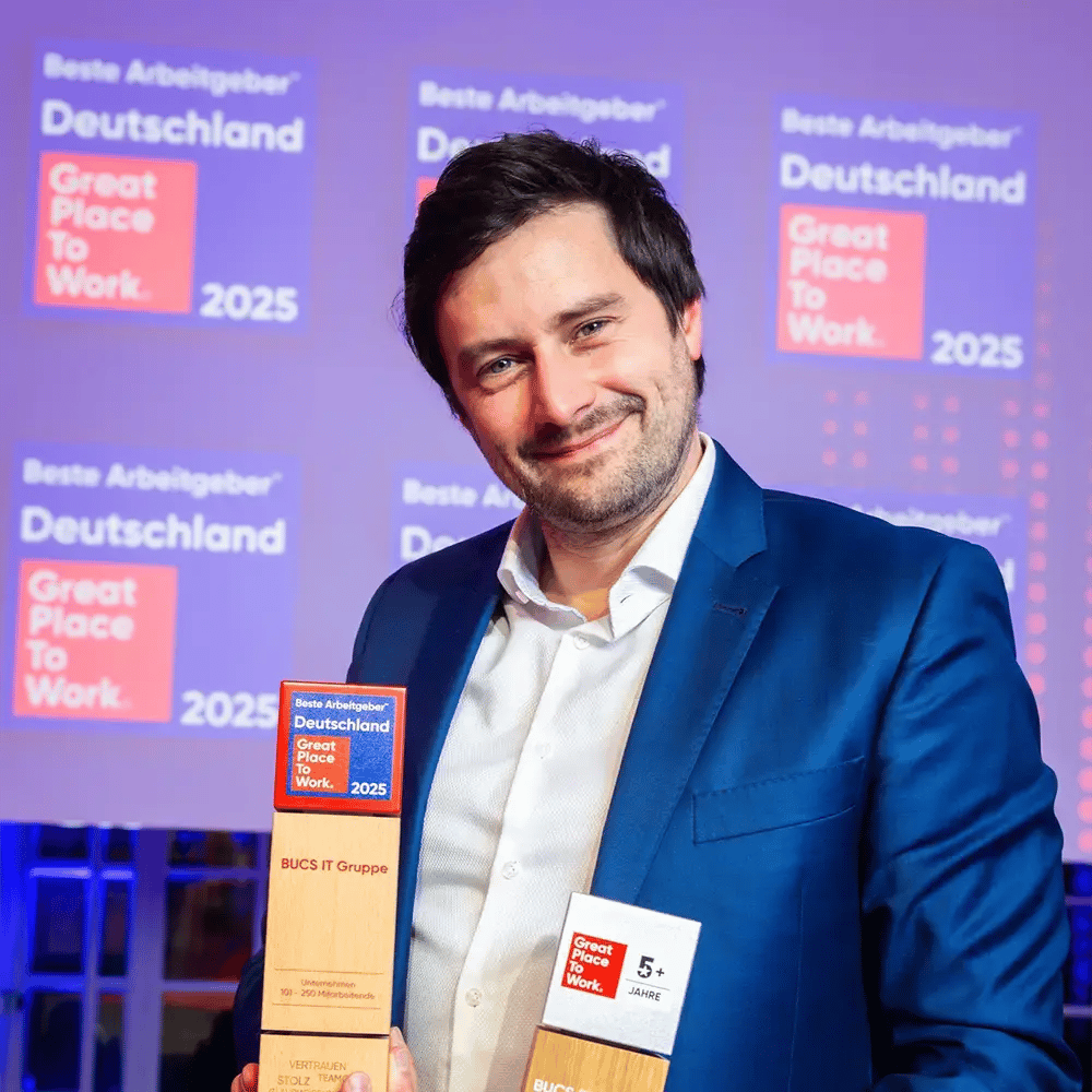 Manuel Becker von BUCS IT freut sich über die Auszeichnung seines Unternehmens Great Place to Work 2025