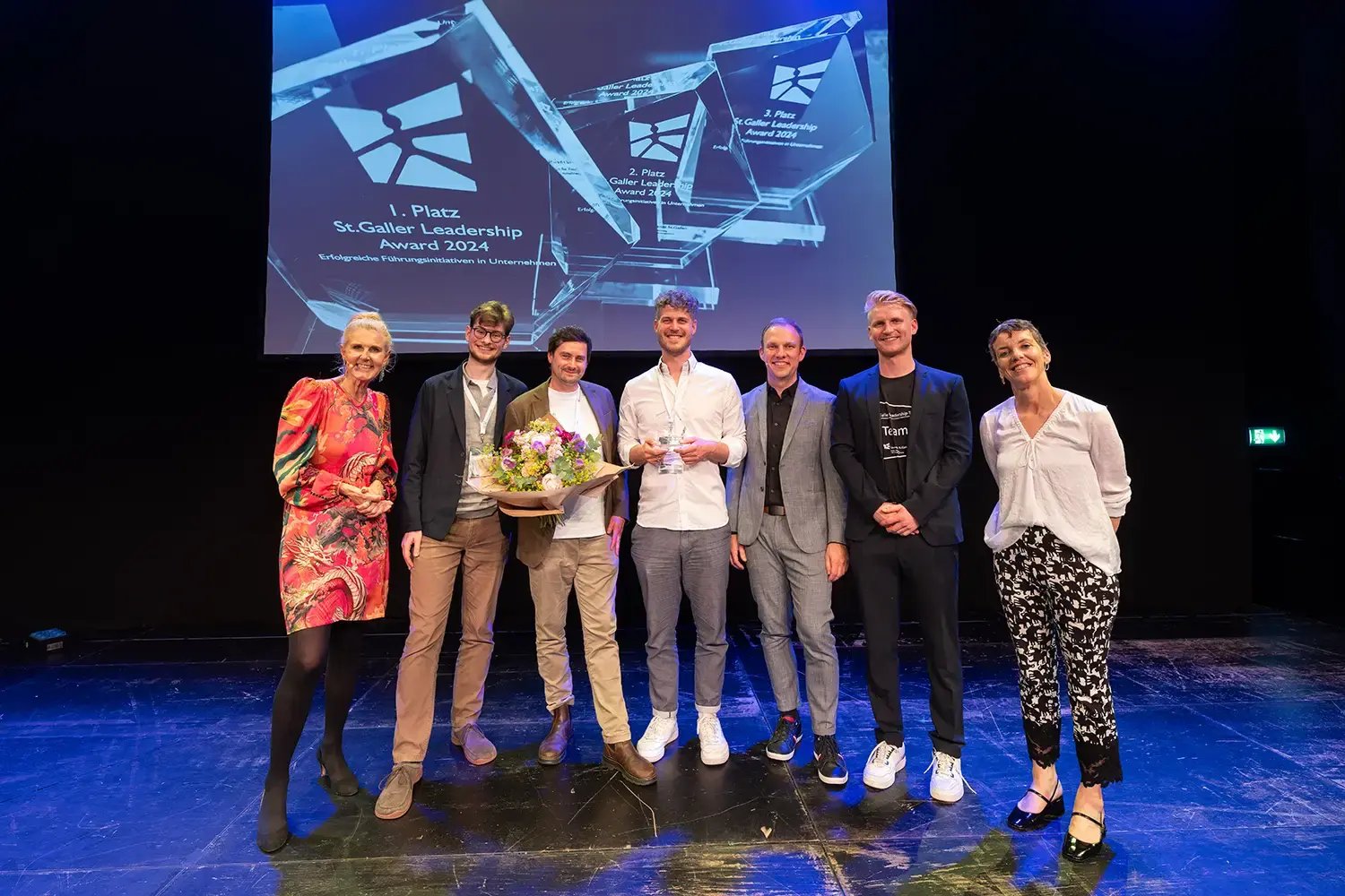 Gruppenfoto bei der Preisverleihung des Leadership Awards